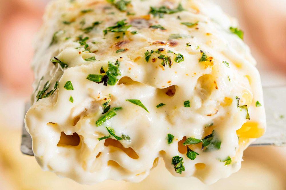 Resep Chicken Alfredo Roll Ups, Menu Ayam yang Super Creamy!
