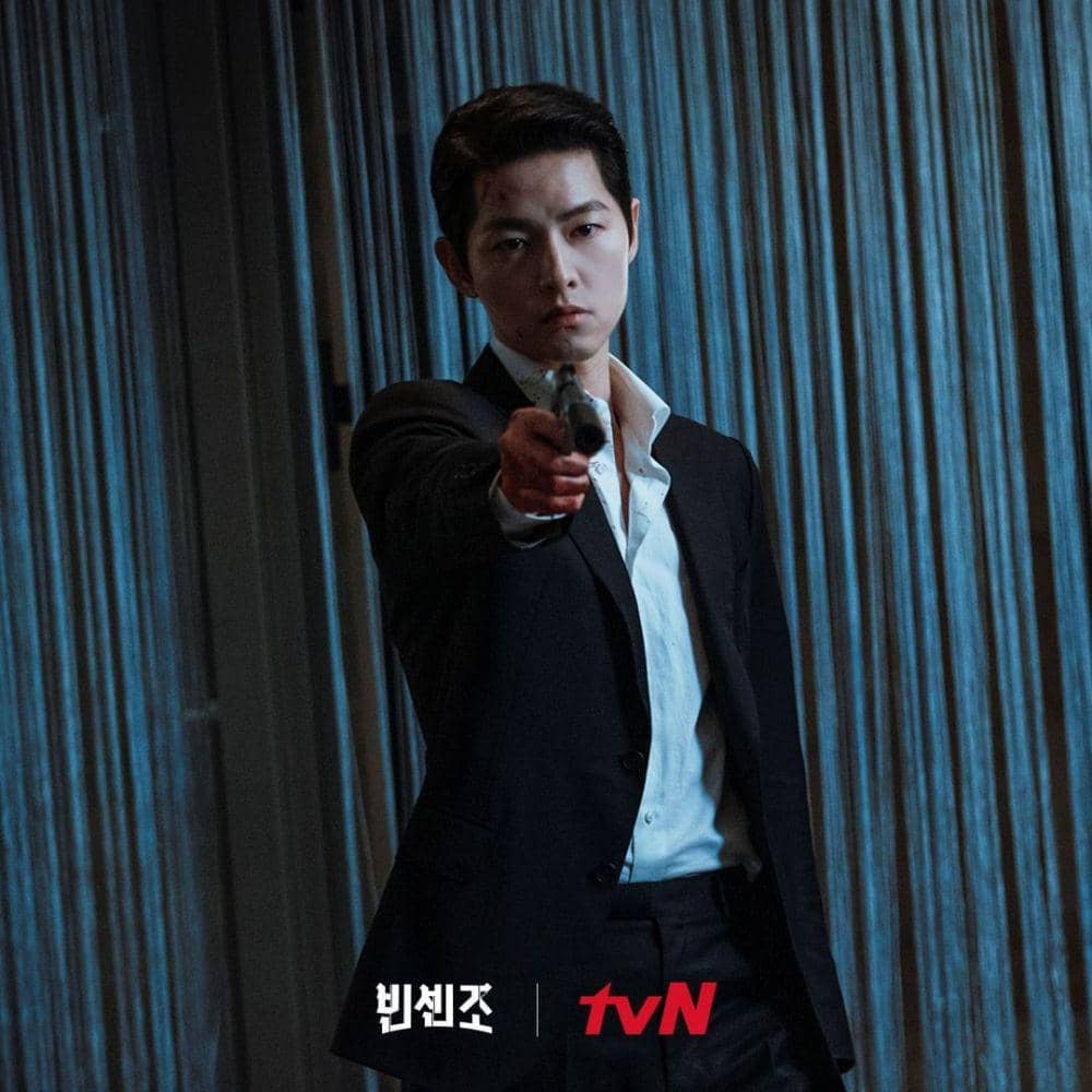 Song Joong Ki di drama Vincenzo (instagram.com/tvndrama.official)