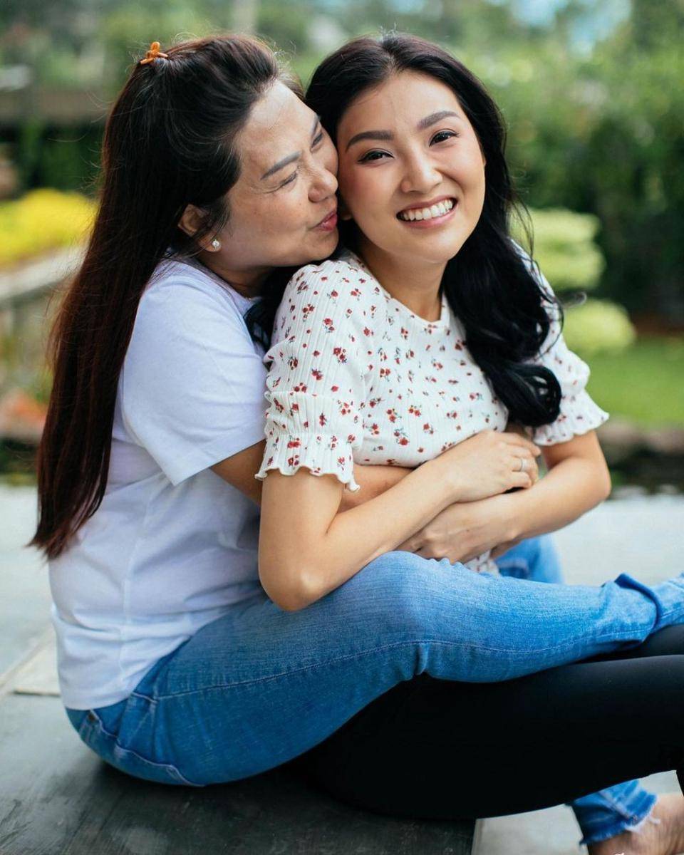 Sarwendah dan Rospita Tjoe (instagram.com/sarwendah29)