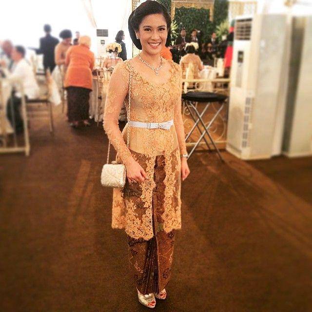 Dian Sastrowardoyo (instagram.com/therealdisastr)