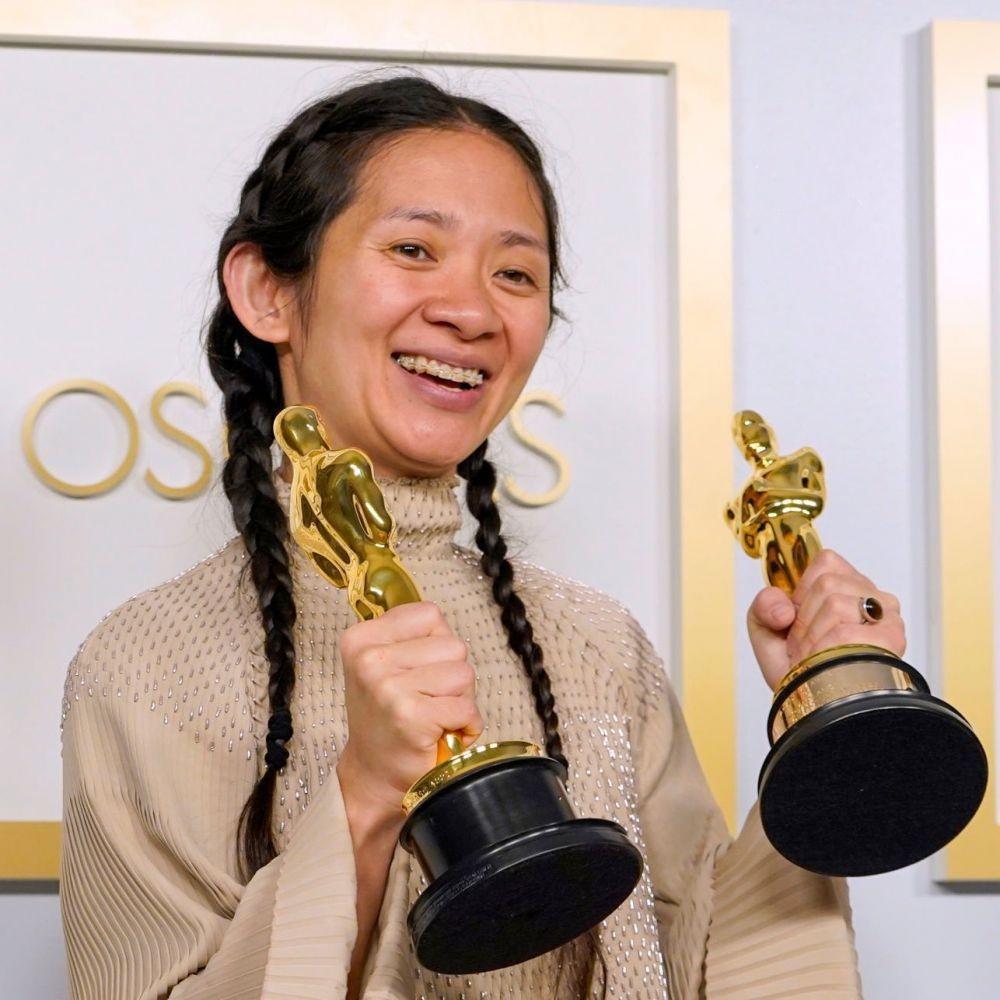 10 Perjalanan Karier Chloe Zhao, Wanita Asia Pertama yang Raih Oscar