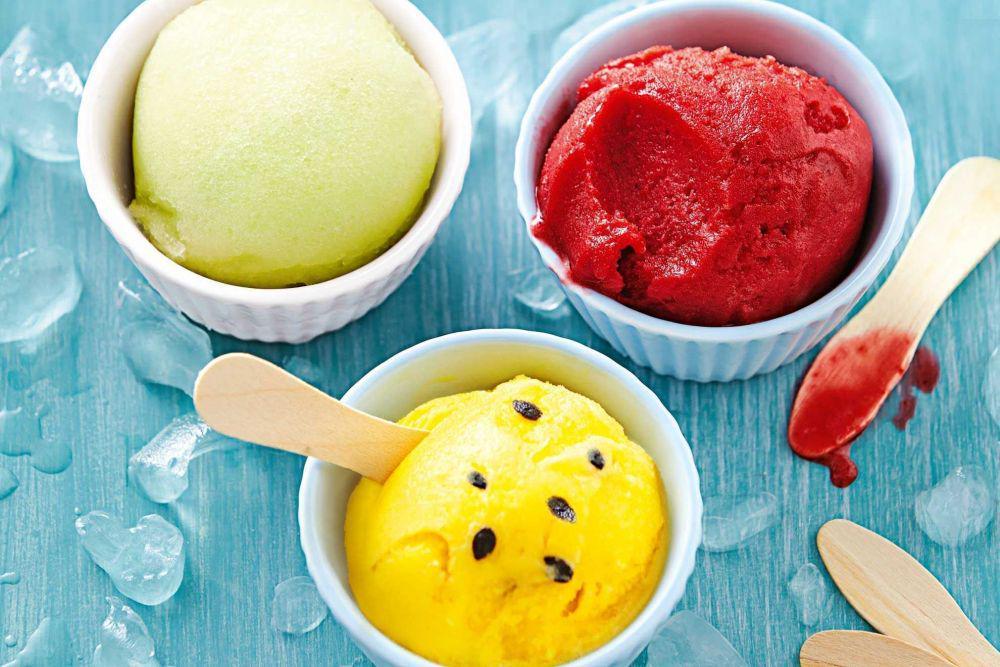 5 Inspirasi Sajian Sorbet Manis, Dessert Menyegarkan yang Bikin Ngiler