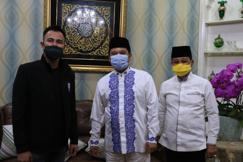 Raffi Ahmad menemui Wali Kota Tangerang, Arief R Wismansyah di kediamannya (Dok. Humas Pemkot Tangerang)