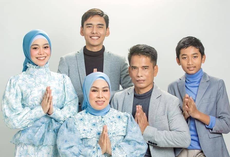 Lesty Kejora dan keluarga (instagram.com/ayah_kejora)