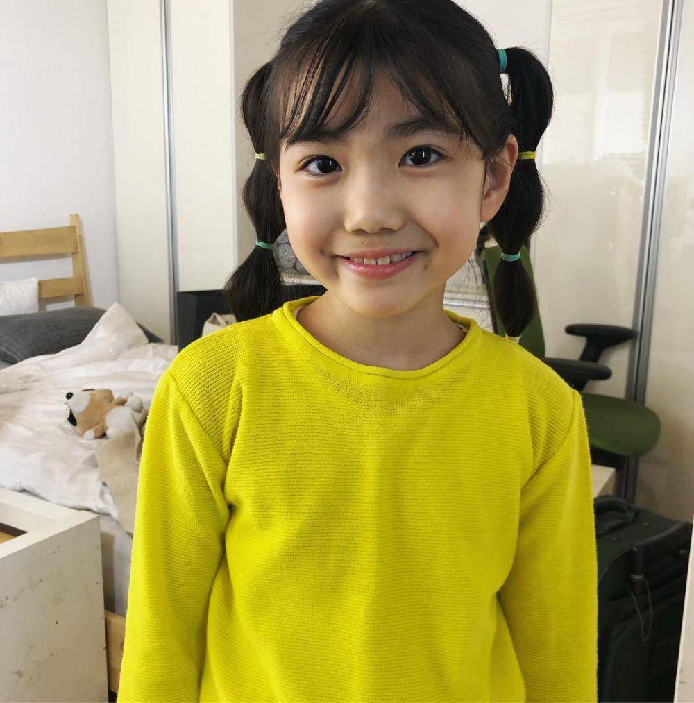 instagram.com/hyobla_