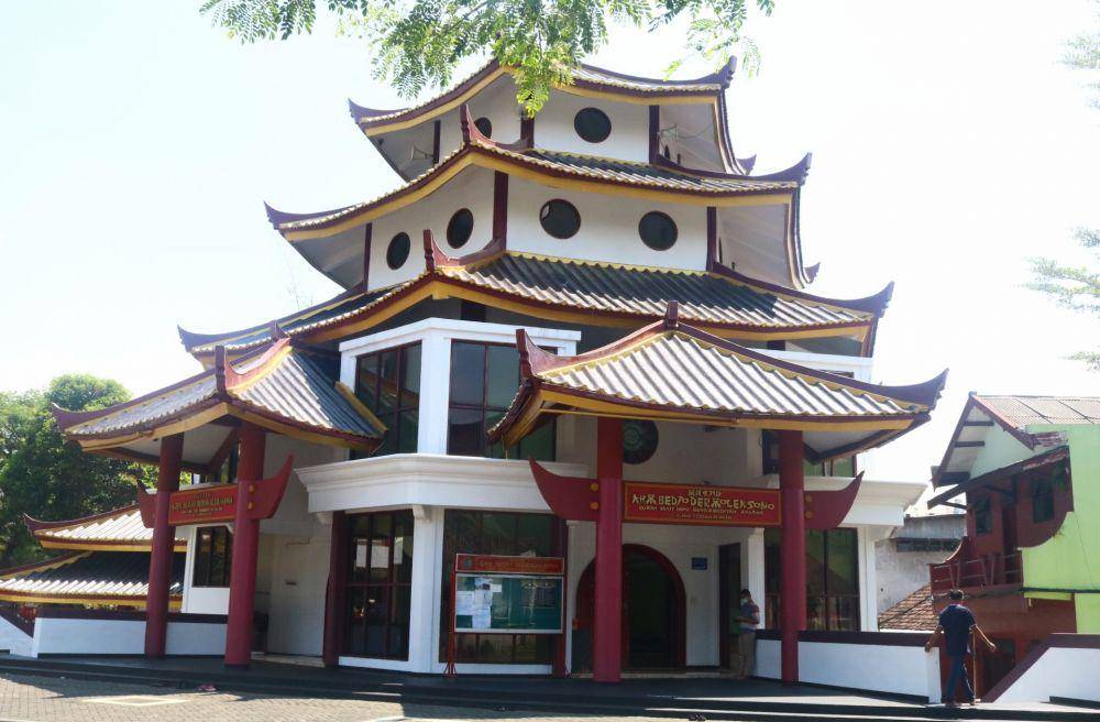 Masjid KHM Bedjo Darmoleksono di kompleks RSU UMM. IDN Times/Alfi Ramadana