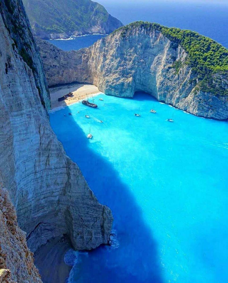 Instagram.com/travel_instaplanet