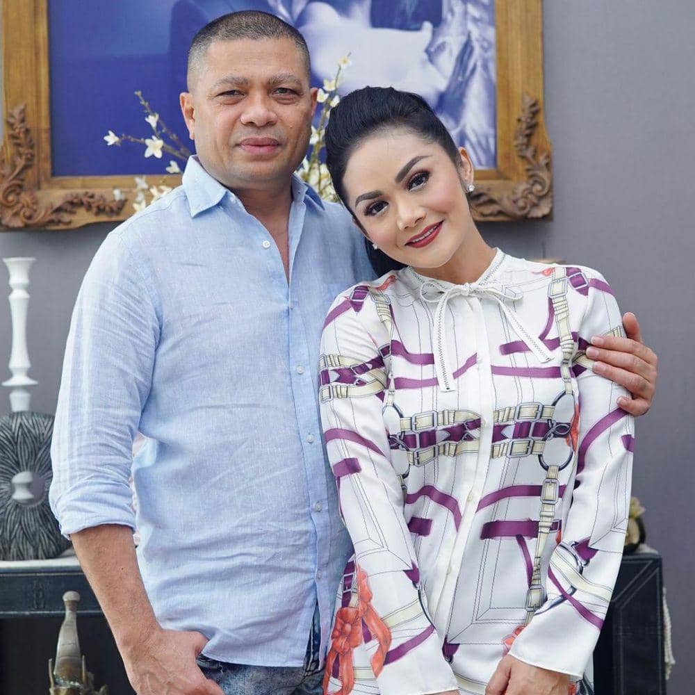 instagram.com/krisdayantilemos