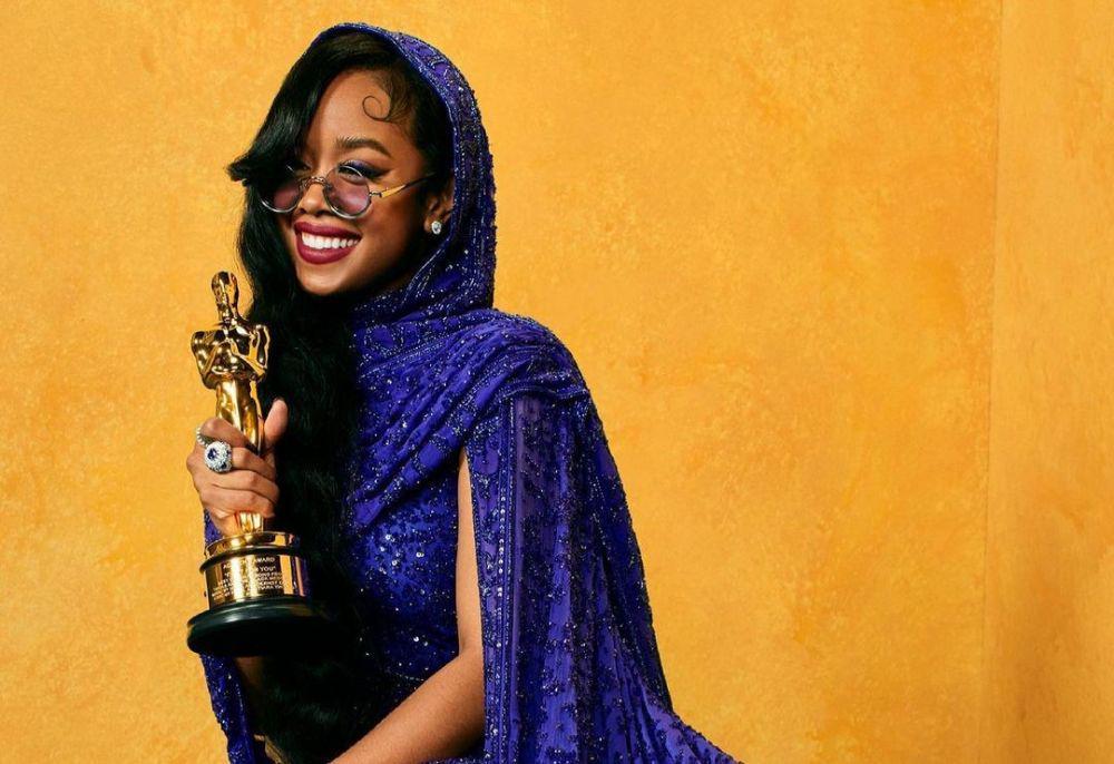 Sabet Best Original Song​​​​​​​ di Oscar, Ini 7 Fakta H.E.R