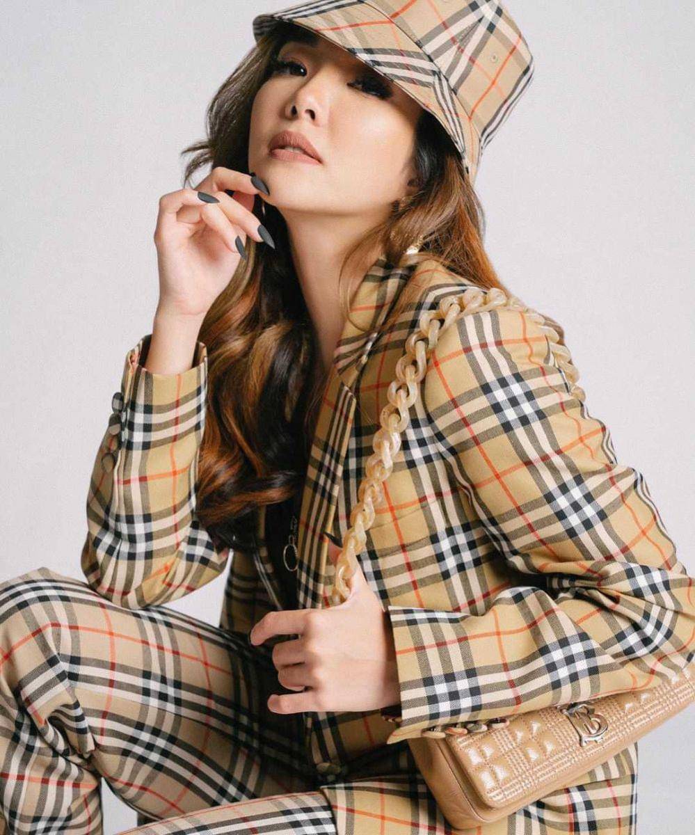 Instagram.com/gisel_la