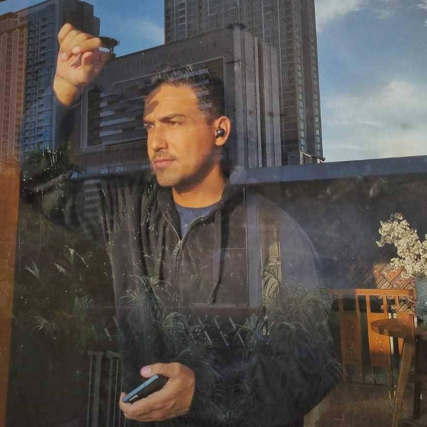 instagram.com/hamishdw