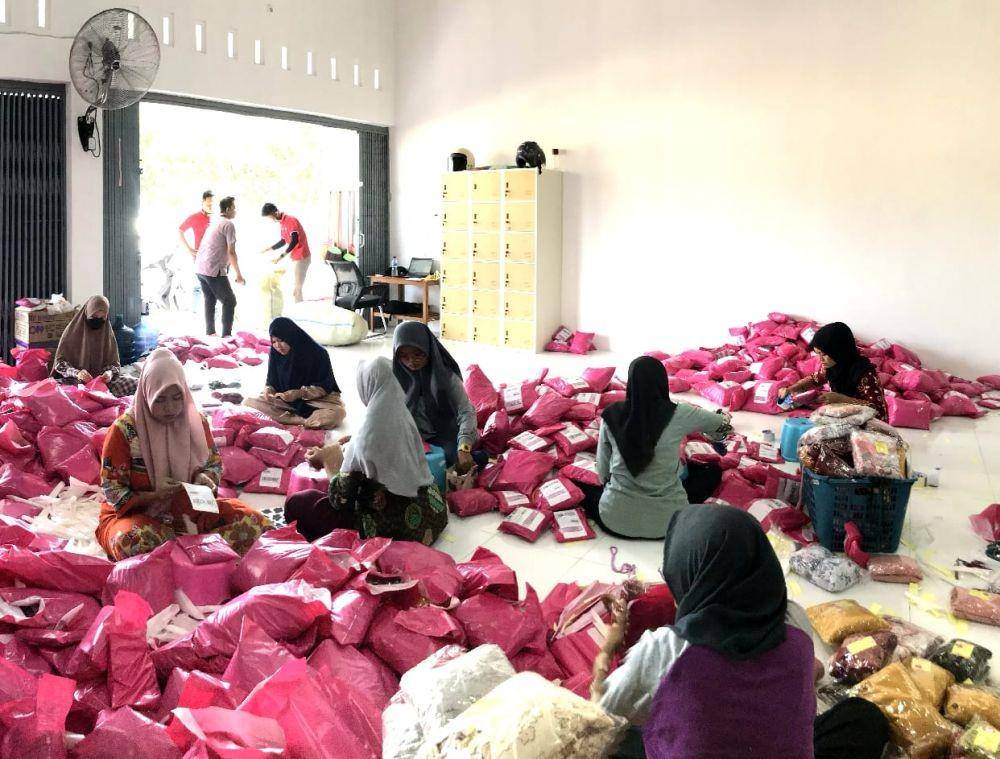 Bisnis hijab by Servantina Bunga. (dok. Servantina)