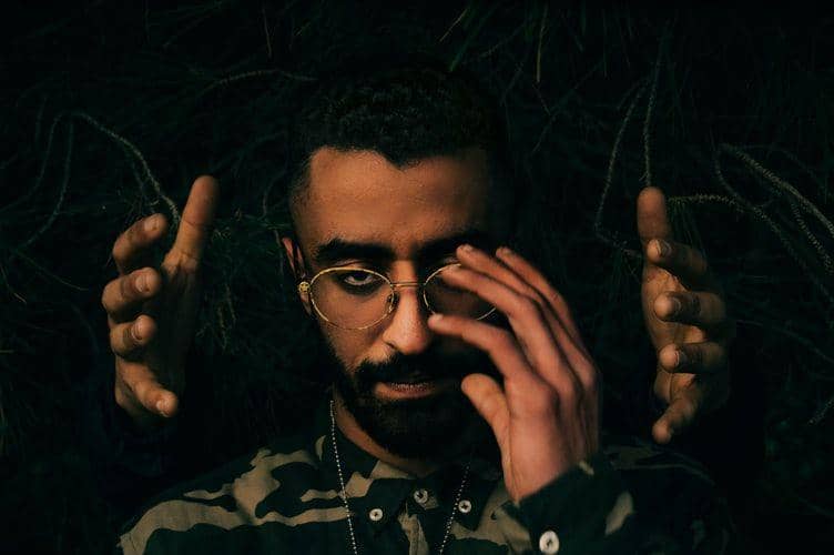 ilustrasi pria bimbang (Unsplash.com/sour_moha)