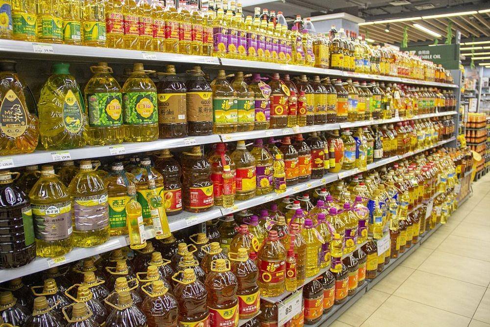 ilustrasi minyak untuk memasak (commons.wikimedia.org/維基小霸王)
