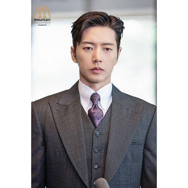 Instagram.com/parkhaejin_official
