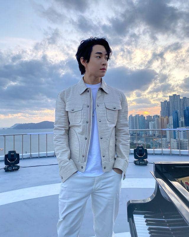 Instagram.com/henryl89