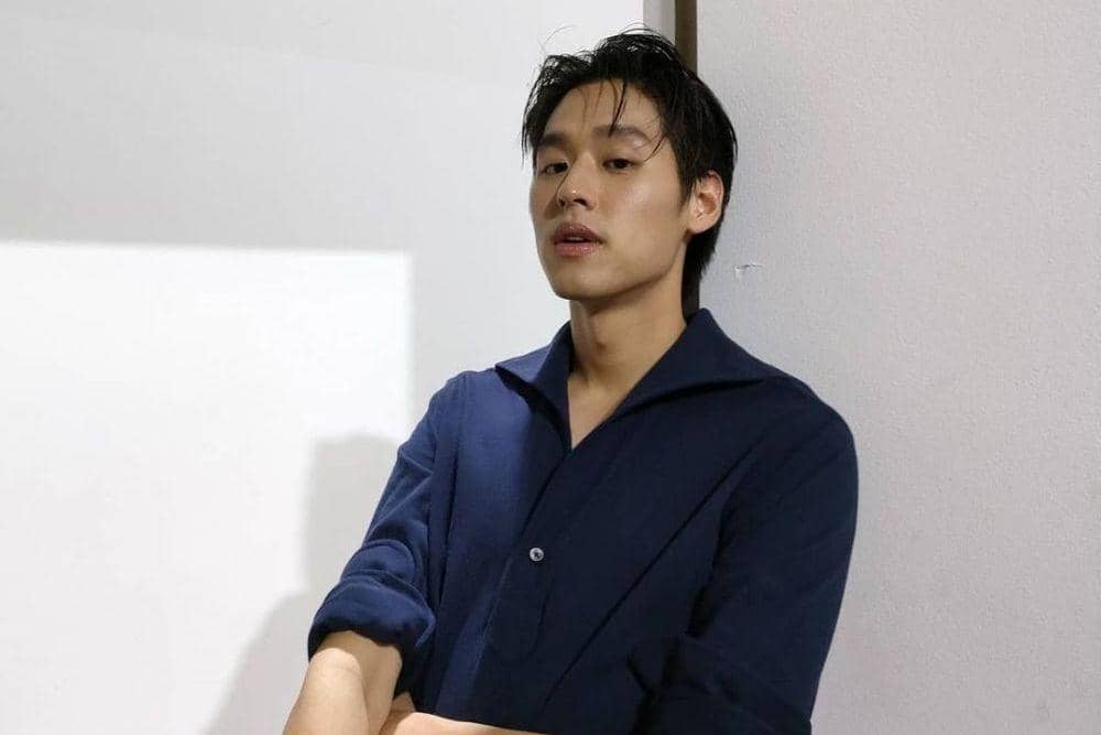 Comeback Mei Mendatang, 9 Potret Aktor Multitalent Billkin Putthipong