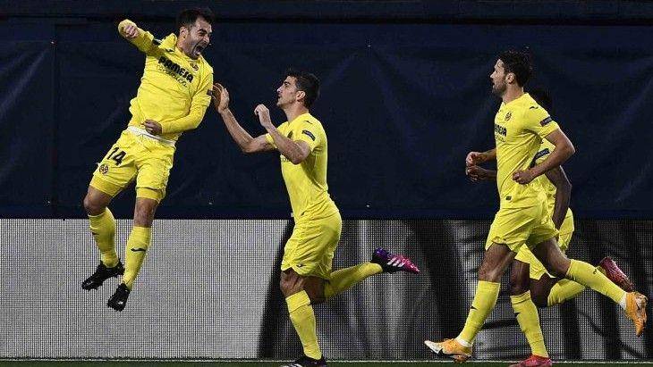 ANTARA FOTO / REUTERS / Pablo Morano / Pemain Villarreal, Manu Trigueros, usai menjebol gawang Arsenal di semifinal leg 1 Liga Europa, Jumat (30/4/2021) dini hari WIB, di Estadio de la Ceramica