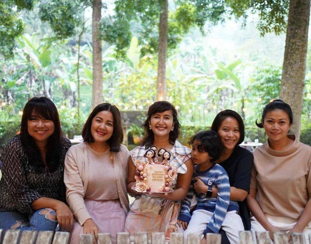Ulang tahun ke-42 Widi Mulia. Bchastity via Instagram.com/widimulia/