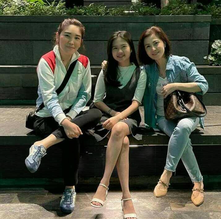 instagram.com/meilia_lau