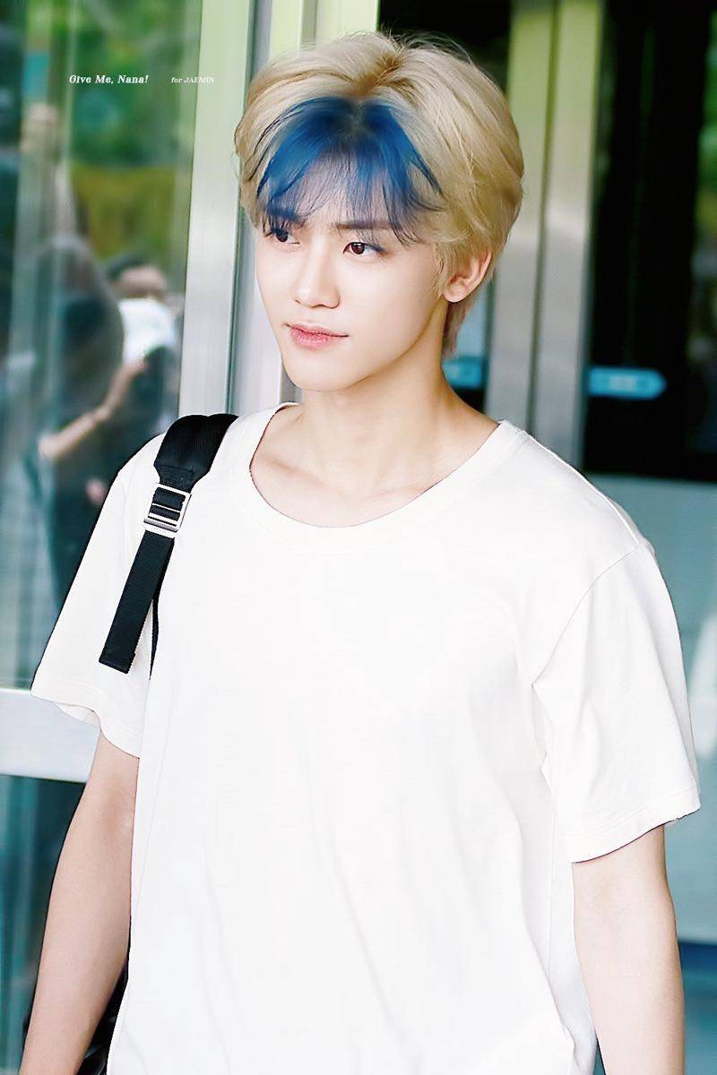 gaya rambut NCT (idntimes.com)