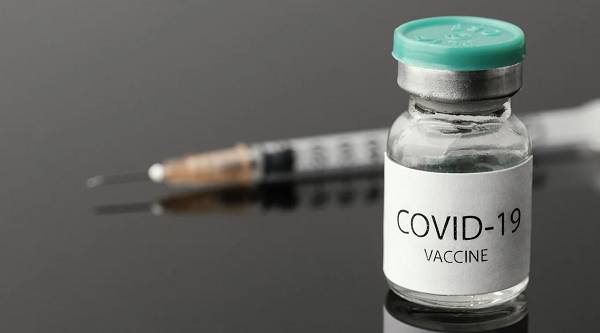 Ilustrasi vaksin COVID-19. (Pixabay.com/alirazagurmani9272)
