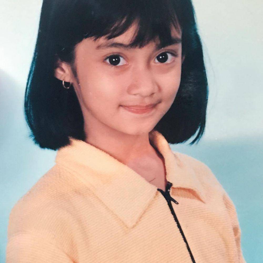 potret masa kecil Ayudia Bing Slamet (instagram.com/ayudiac)