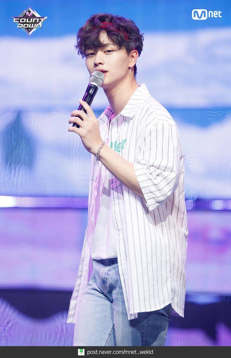 post.naver.com/mnet_wekid