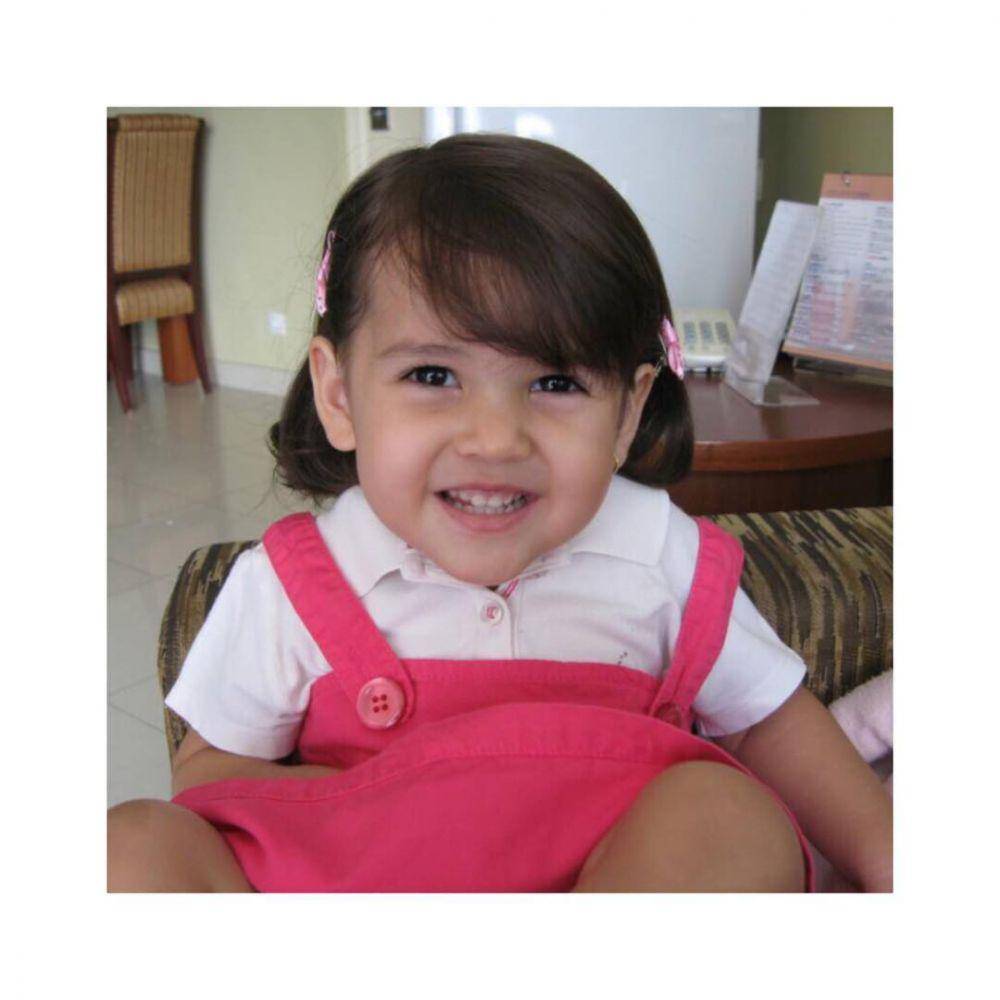 potret masa kecil Sandrinna Michelle (instagram.com/sandrinna_11)