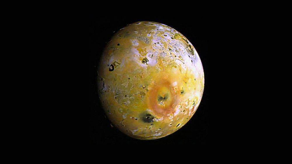 bulan io (nasa.gov)