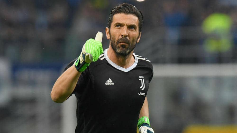 Gianluigi Buffon (forzaitalianfootball.com)
