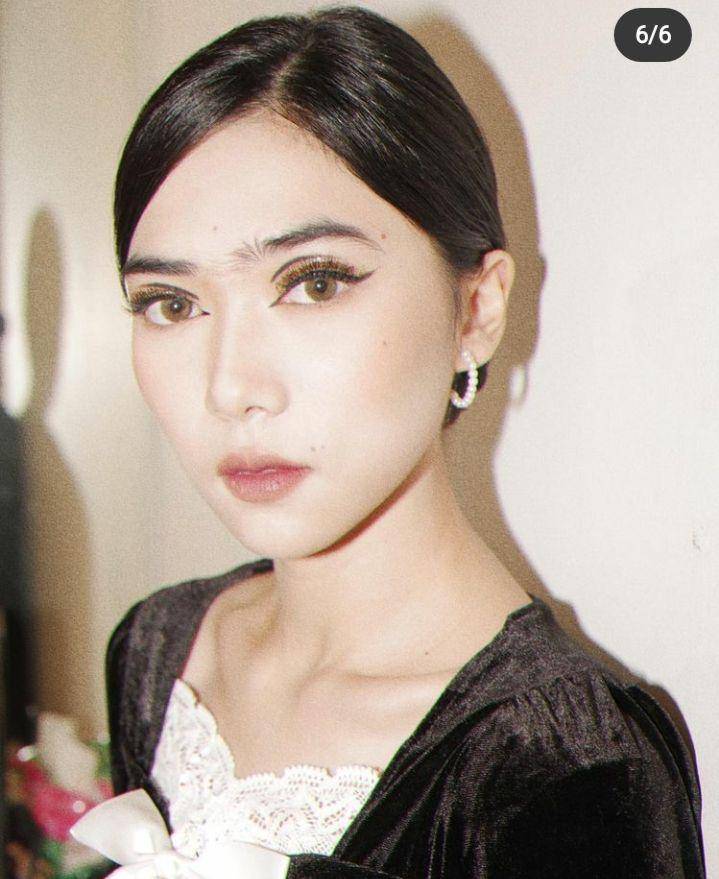instagram.com/isyanasarasvati