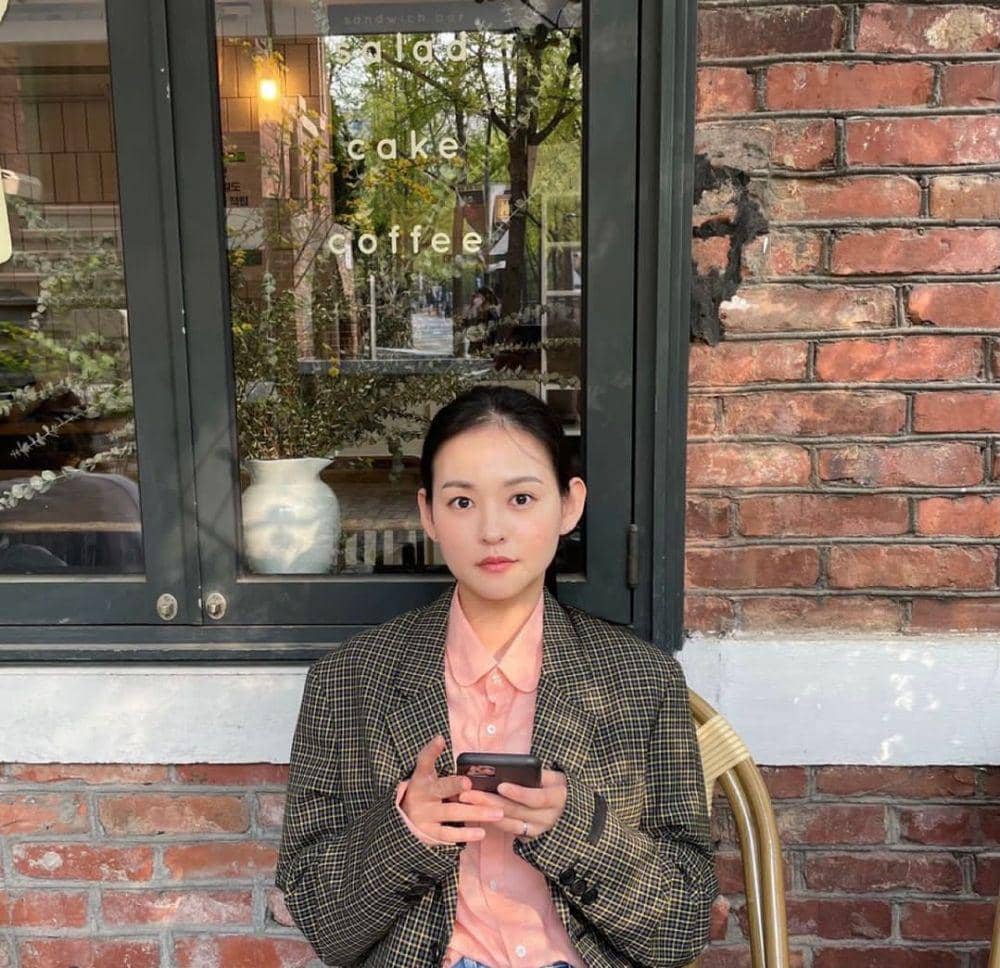 Kim Yoon Hye (instagram.com/kimyoonhye_)