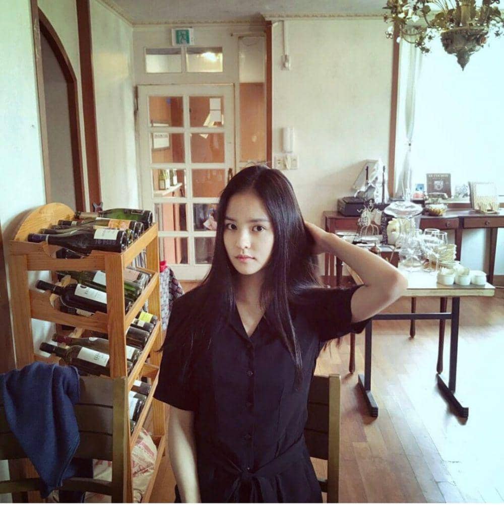 Kim Yoon Hye (instagram.com/kimyoonhye_)