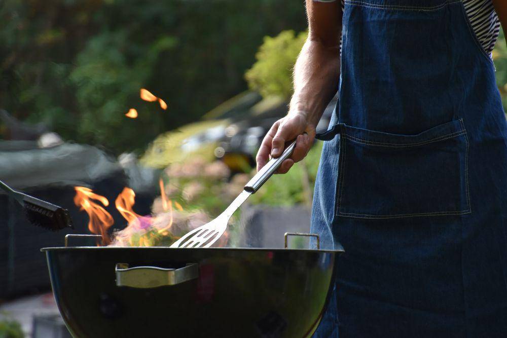 Ilustrasi barbeque (unsplash.com/Vincet Keiman)