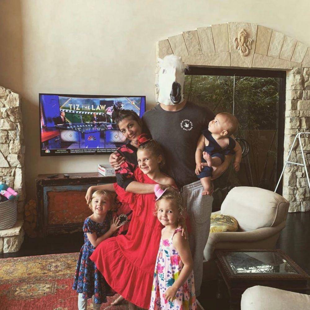 Dan Reynolds Imagine Dragons bersama keluarga tercinta (instagram.com/danreynolds)