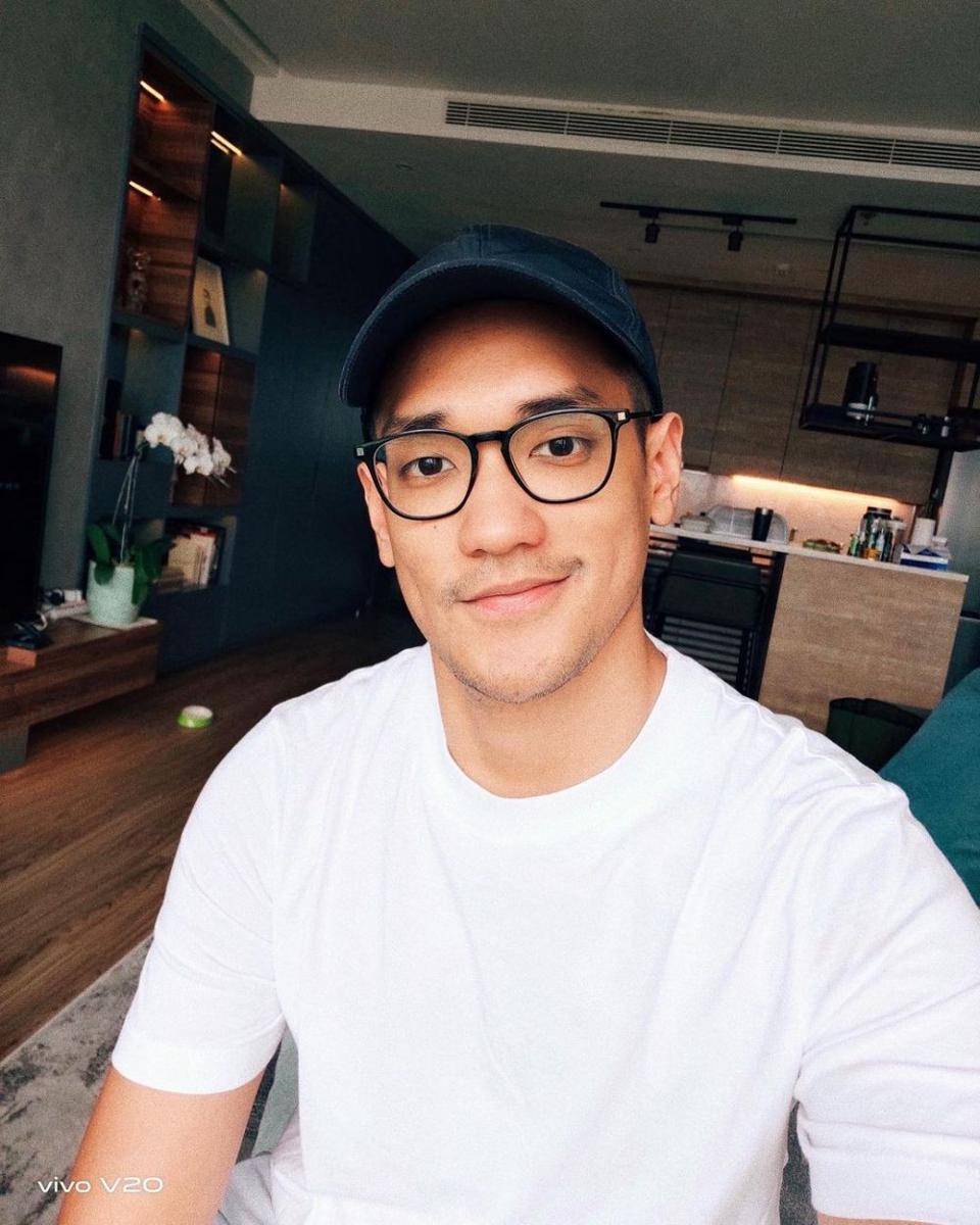 Afgan (instagram.com/afgan__)