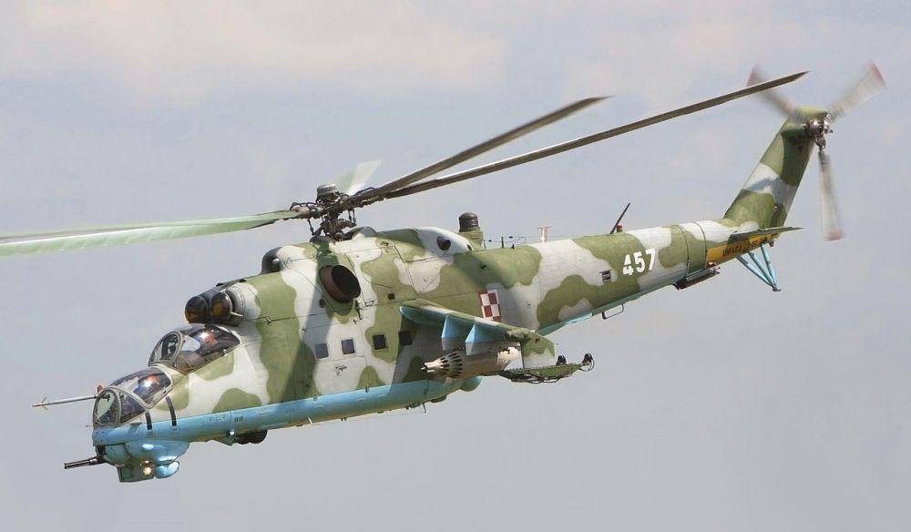 Salah satu helikopter serang Mil Mi-24 milik Myanmar (Wikipedia.org/Cezary Piwowarski)