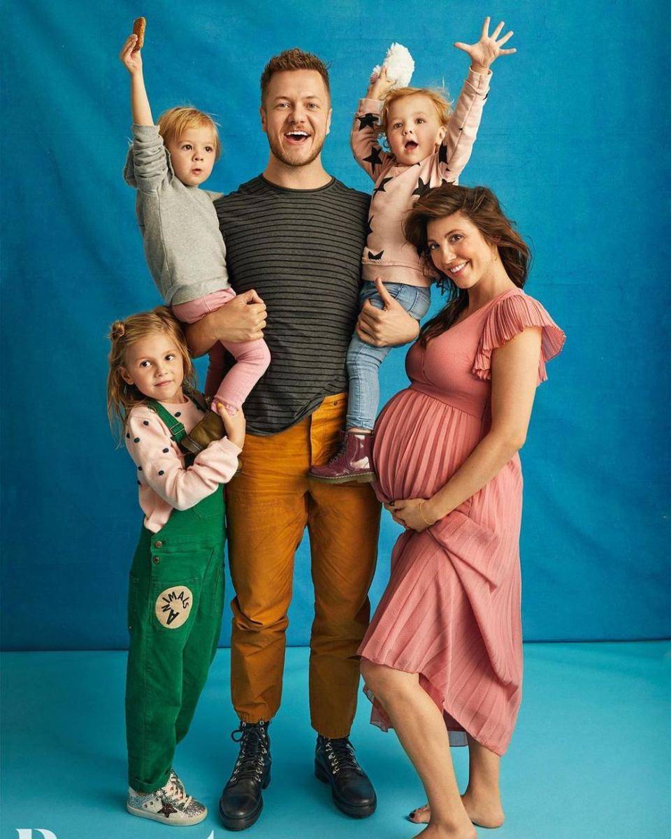 Dan Reynolds Imagine Dragons bersama keluarga tercinta (instagram.com/danreynolds)