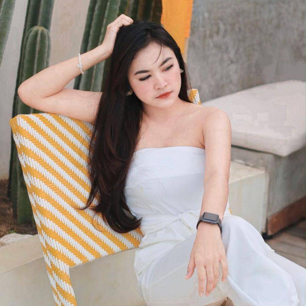 Mahalini Raharja (instagram.com/mahaliniraharja)