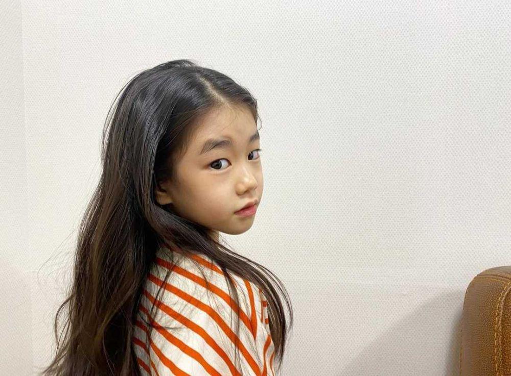 9 Potret Imut Park So Yi, Adik Ryu Hye Young di Drama Korea Law School