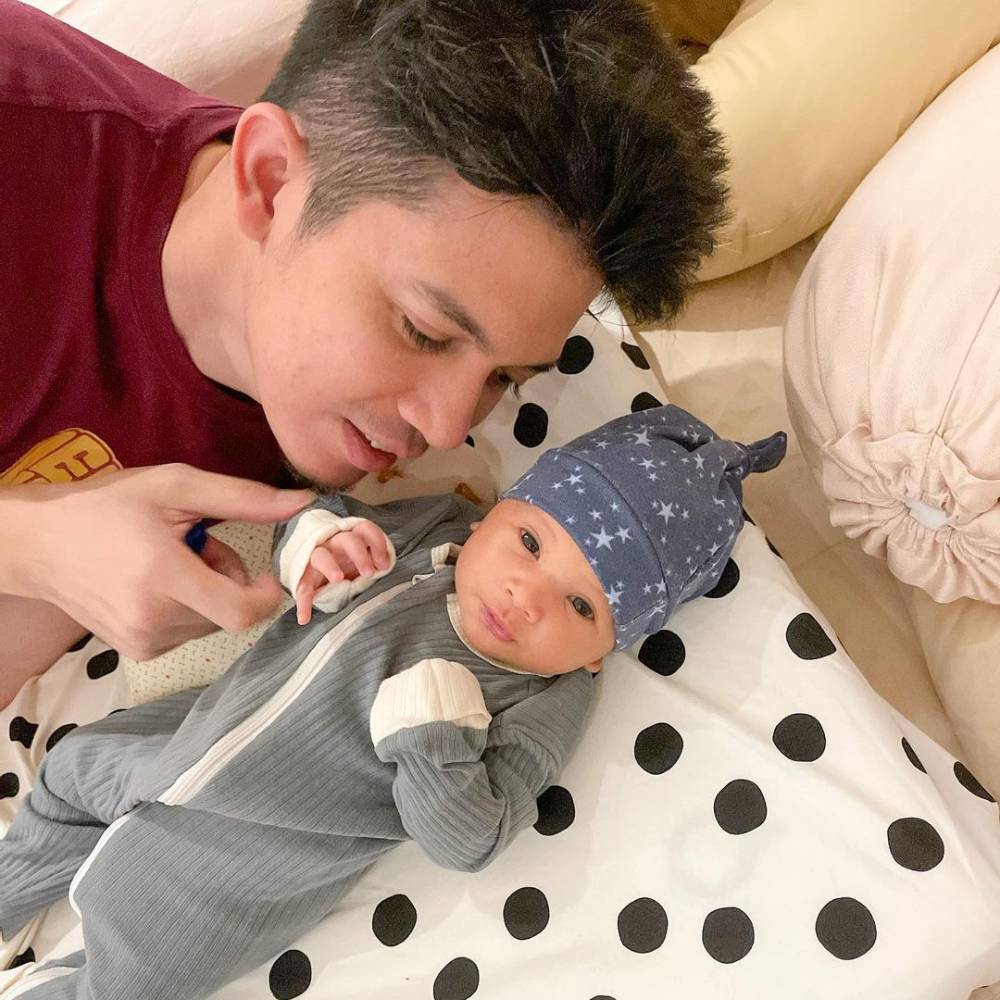 Irwansyah bersama baby Ukkasya (instagram.com/irwansyah_15)