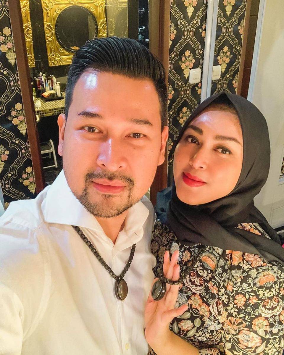Hikmal Abrar dan Nuri Shaden (instagram.com/nurishaden)