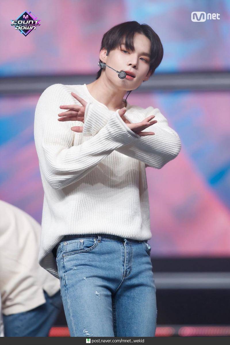post.naver.com/mnet_wekid