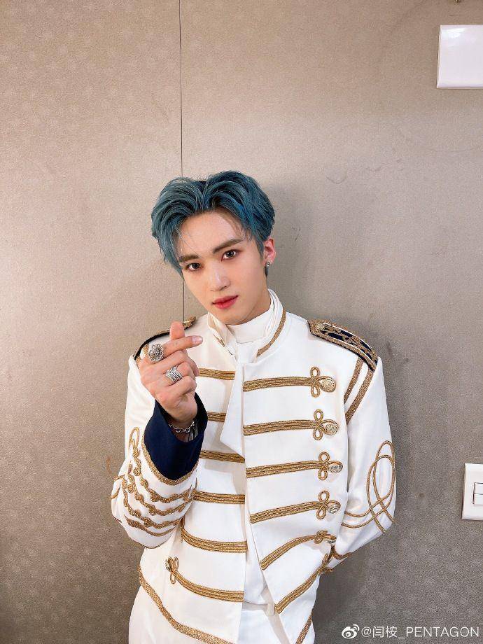 Yanan PENTAGON (weibo.com/闫桉_PENTAGON)