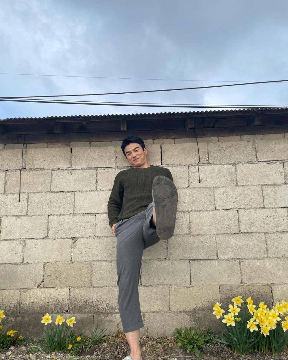 Son Sang Yeon (instagram.com/04s_sy)