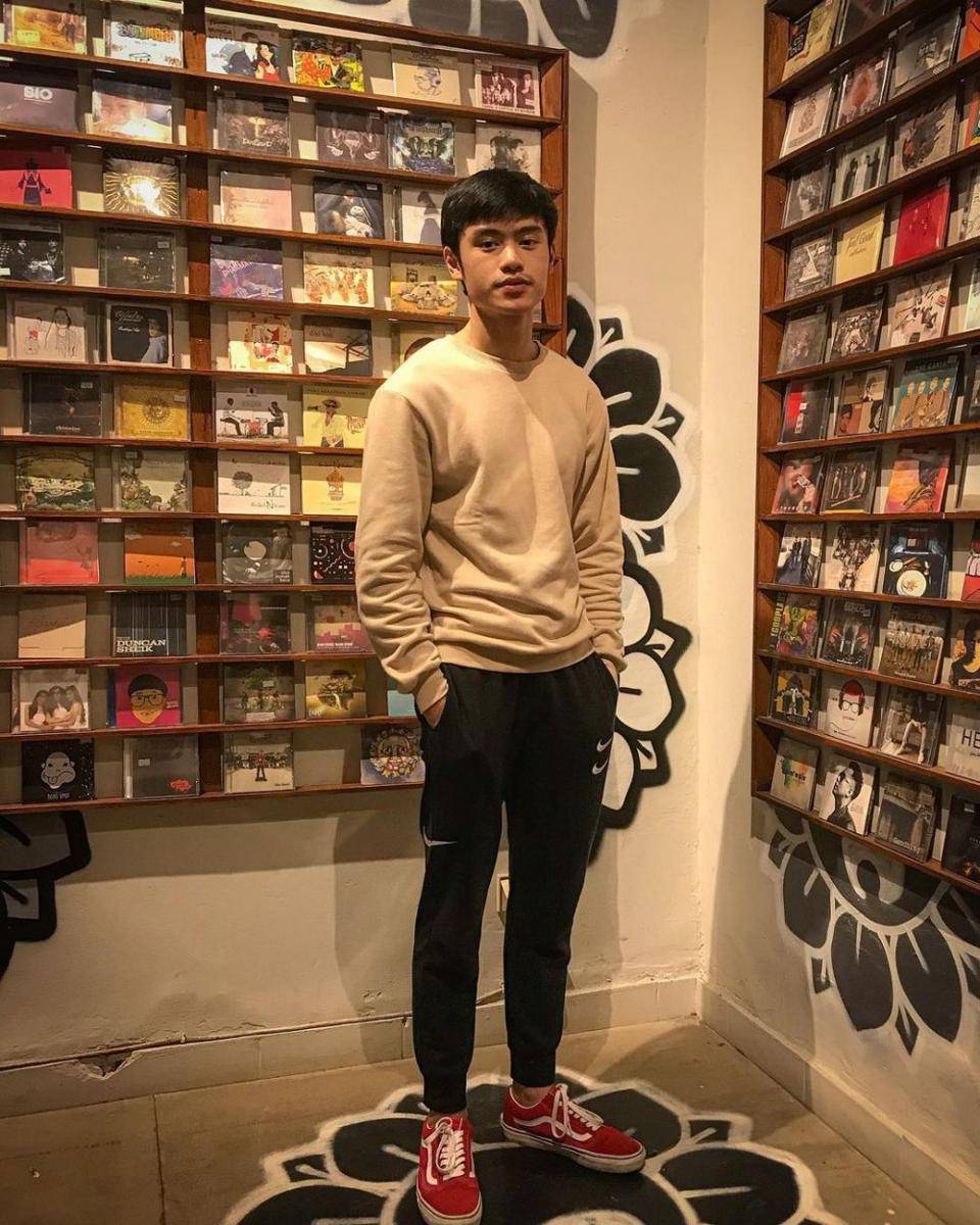 Gaya kasual ala Reynhard Ivan (instagram.com/reynhardivander)