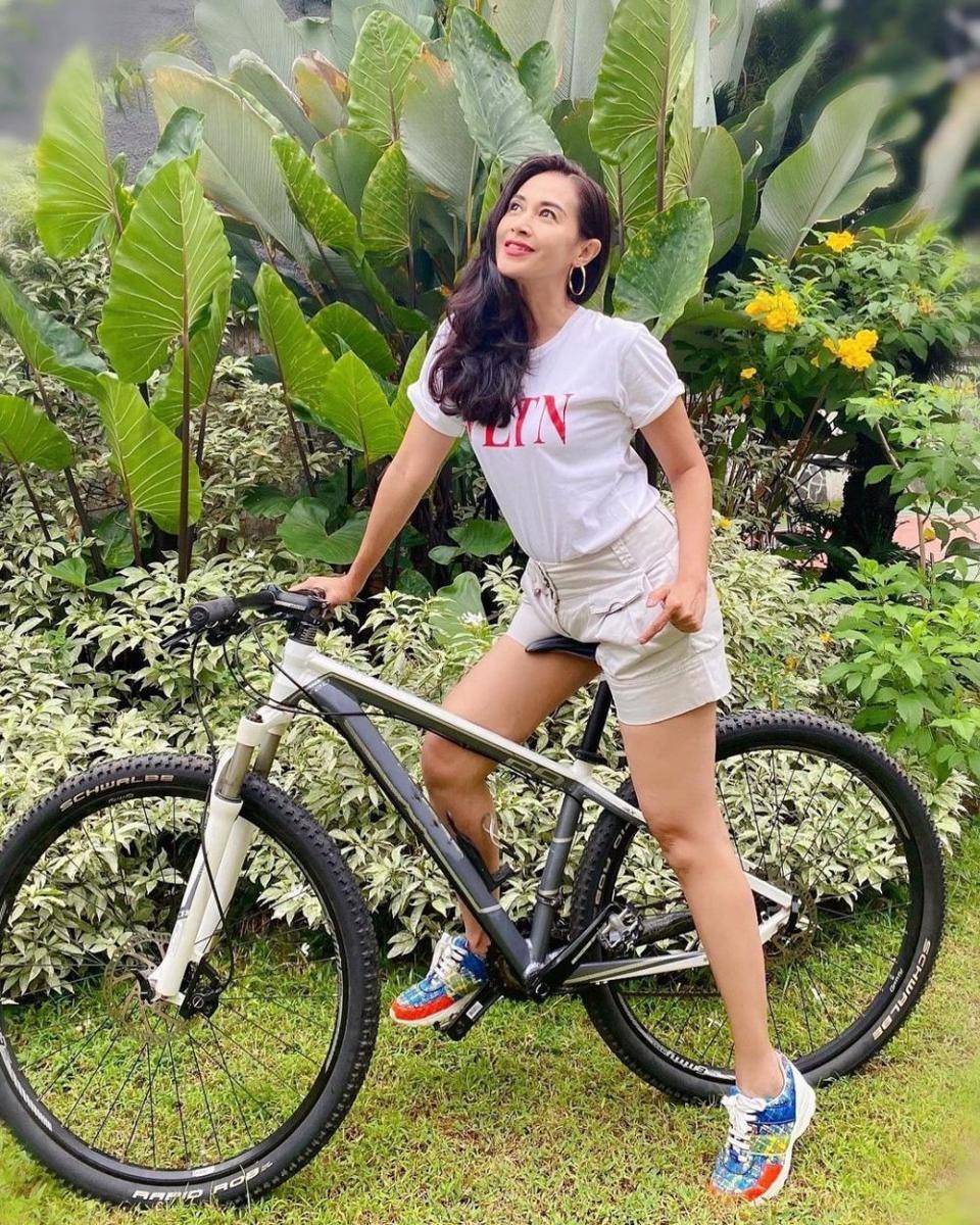 instagram.com/dps_diahpermatasari