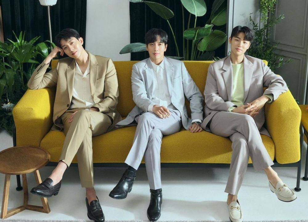 C.N Blue (instagram.com/cnblue_official_jp)