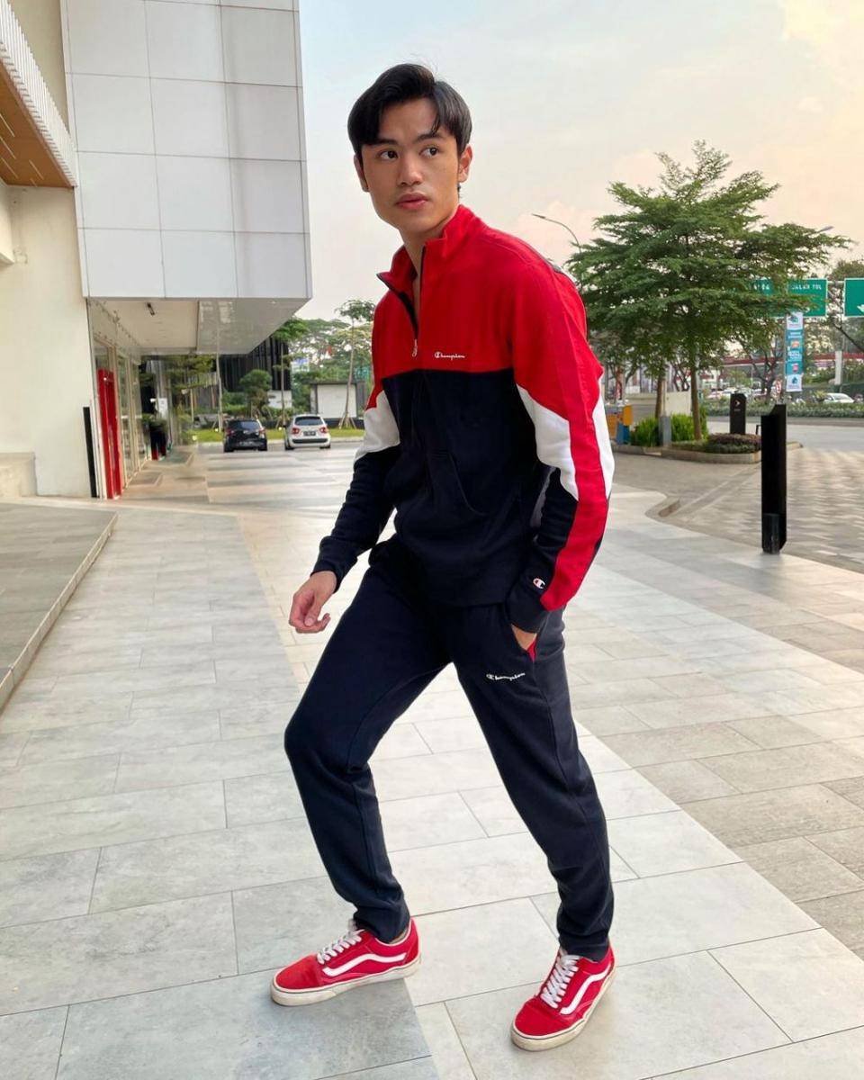 Gaya kasual ala Reynhard Ivan (instagram.com/reynhardivander)